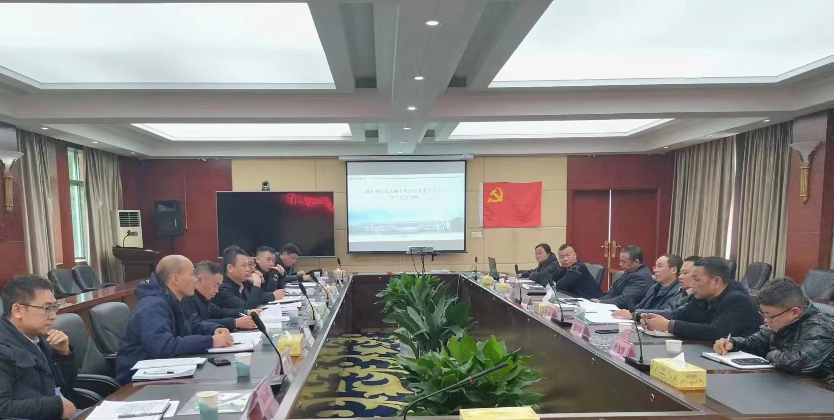株洲航電分公司、空洲島公司聯(lián)合調(diào)研安江水電站和清水塘水電站